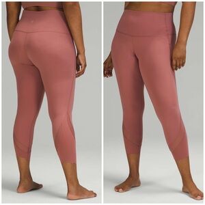 Lululemon‎ Wunder Under Scalloped 23” Size 8/10
